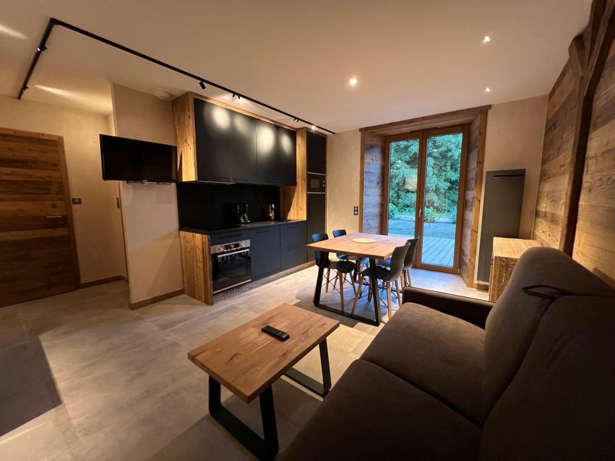 Gite Roche Des Ducs Avec Piscine Toute L'Annee, Spa, Sauna, Hammam Rochesson Zewnętrze zdjęcie