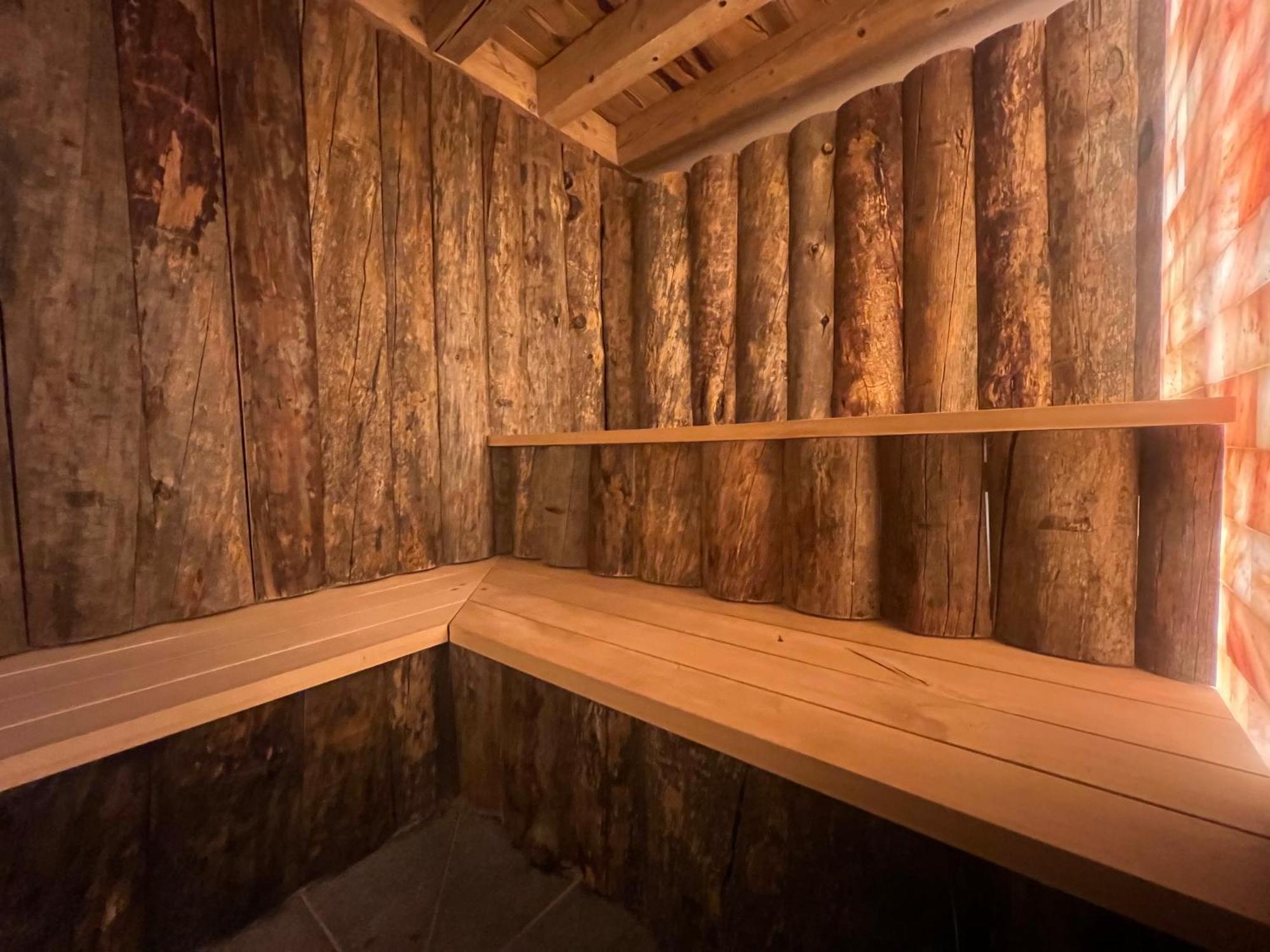 Gite Roche Des Ducs Avec Piscine Toute L'Annee, Spa, Sauna, Hammam Rochesson Zewnętrze zdjęcie